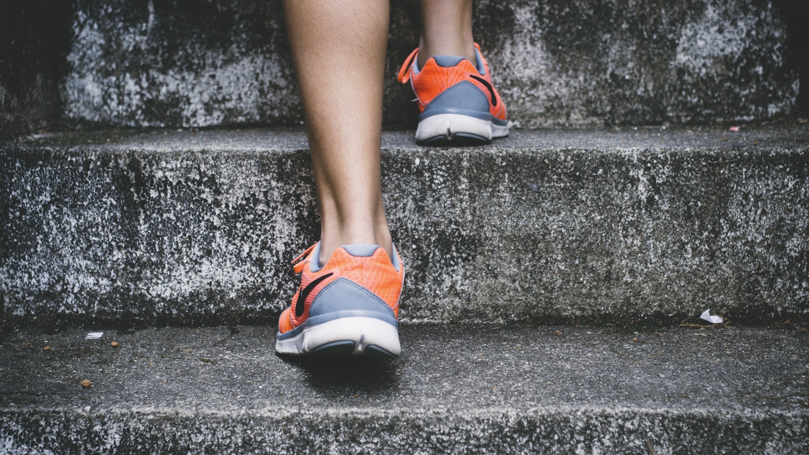Couch to 5K with Apple Watch: A Beginner's Plan Using Heart Rate Zones