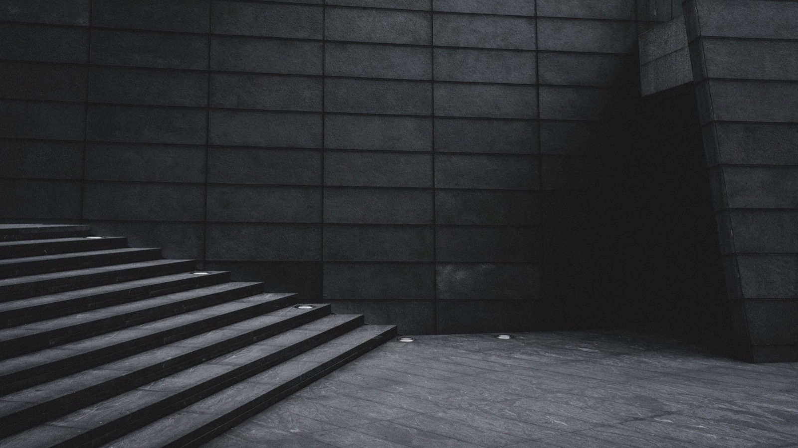 Stair Climbing for Cardio: How Many Flights a Day Actually Make a Difference?