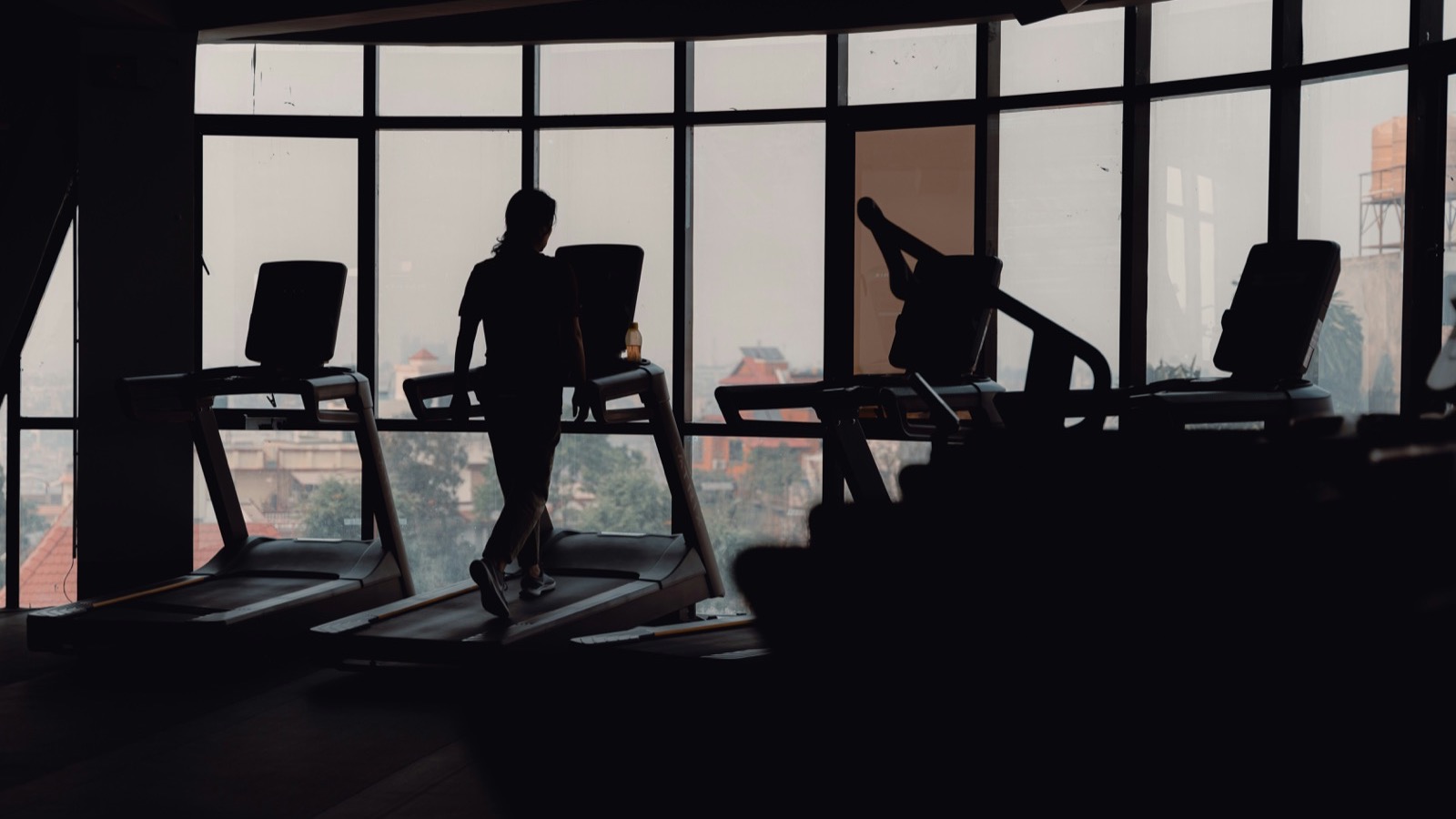 Walking Pad Zone 2: Does an Indoor Walk Actually Count as Training?